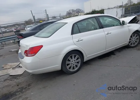 2009 Toyota Avalon Limited z USA, uszkodzony, nr VIN 4T1BK36B89U343279